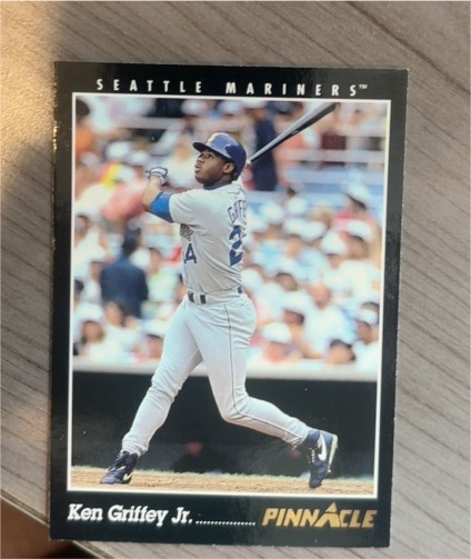 1993 Pinnacle #110 Ken Griffey Jr. — front