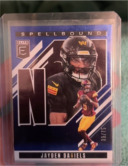 2025 Donruss Elite Spellbound #9 Jayden Daniels — front