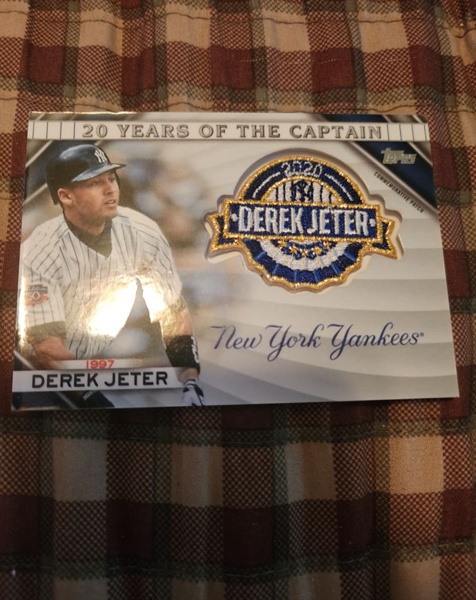 2020 Topps Update #20YCC-99 Derek Jeter 20 Years of the Captain Patch — front