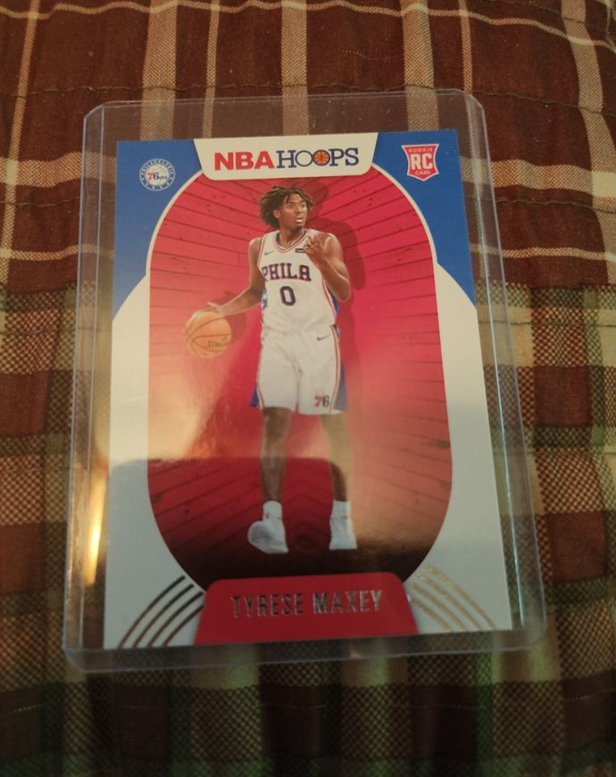 2020-21 Panini NBA Hoops #207 Tyrese Maxey — front