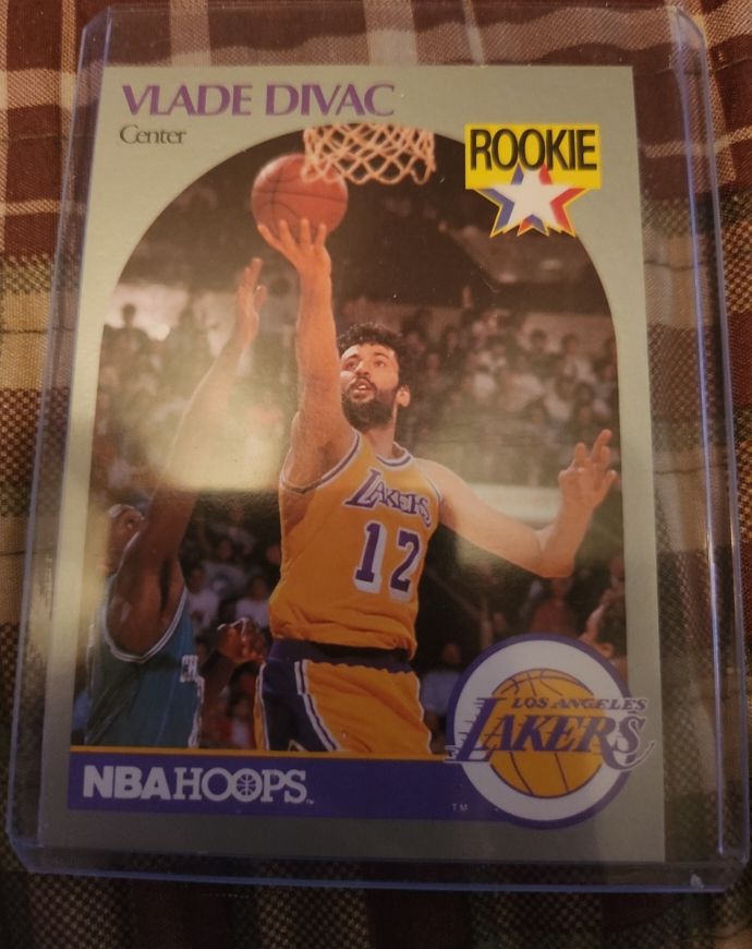 1990-91 NBA Hoops #154 Vlade Divac Rookie — front