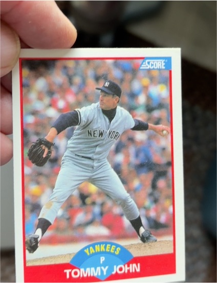 1989 Score #477 Tommy John — front