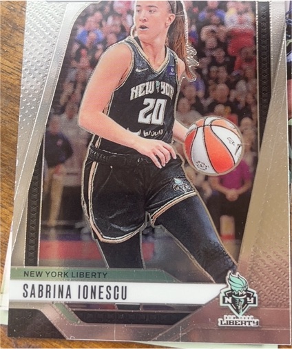 2024 Panini Prizm WNBA #17 Sabrina Ionescu — front