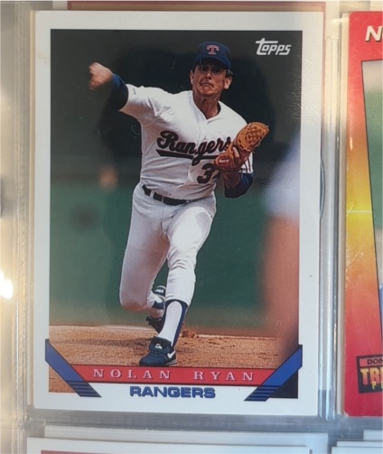 1993 Topps #700 Nolan Ryan — front