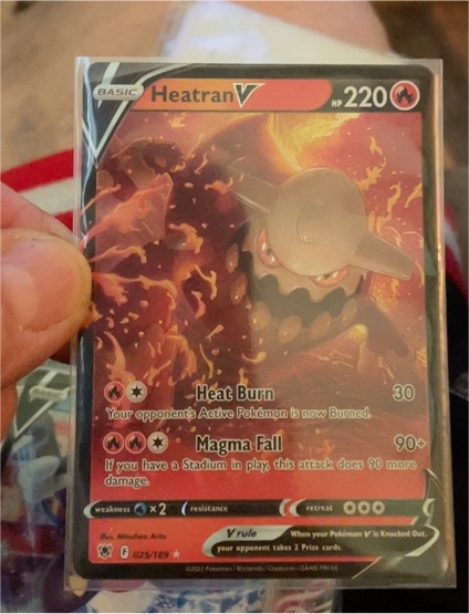 2021 Pokémon TCG Astral Radiance #025 Heatran V — front