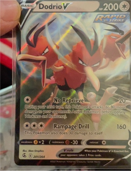 2021 Pokémon TCG Fusion Strike #201 Dodrio V — front