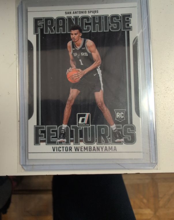 2023-24 Panini Donruss #29 Victor Wembanyama — front