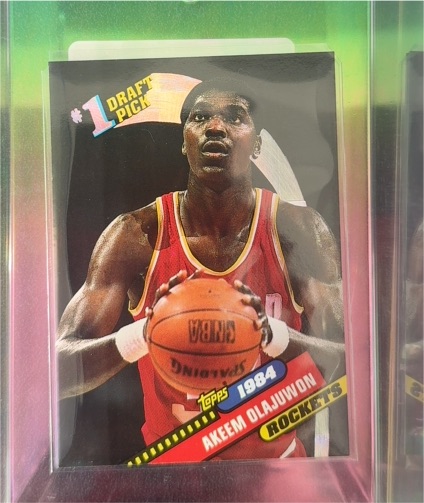 1992-93 Topps Archives #4 Hakeem Olajuwon Houston Rockets — front