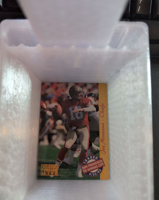 1993 Classic Pro Line Live Joe Montana — front