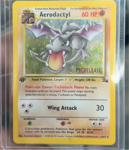 1999 Pokémon Fossil #1 Aerodactyl Prerelease — front