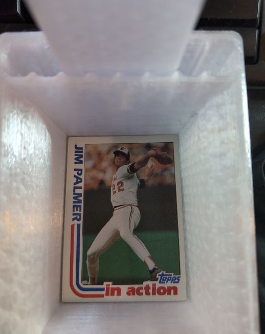 1982 Topps #81 Jim Palmer In Action — front