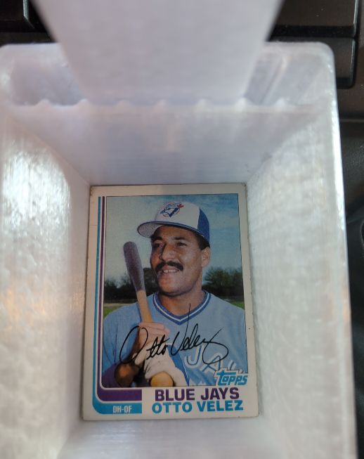 1977 Topps #119 Otto Velez — front