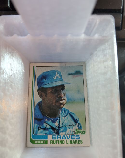 1982 Topps #244 Rufino Linares — front