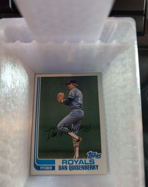 1982 Topps #264 Dan Quisenberry — front