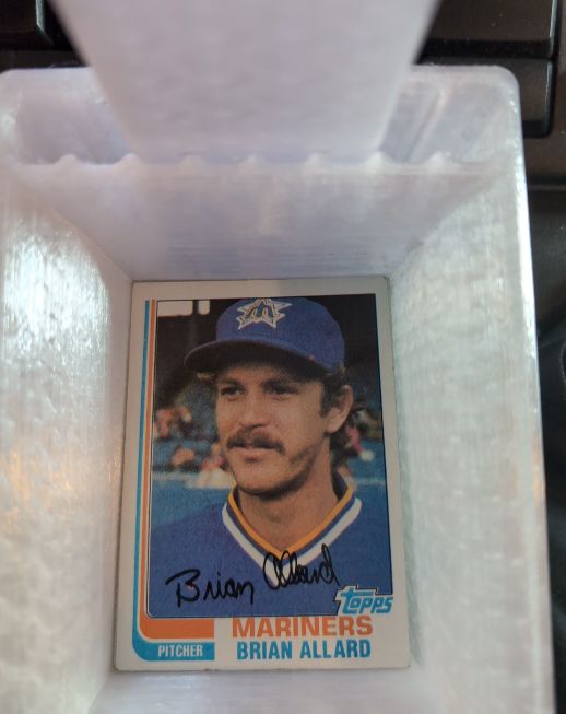 1982 Topps #283 Brian Allard — front