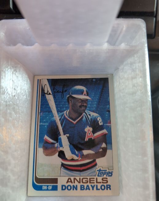 1982 Topps #415 Don Baylor — front