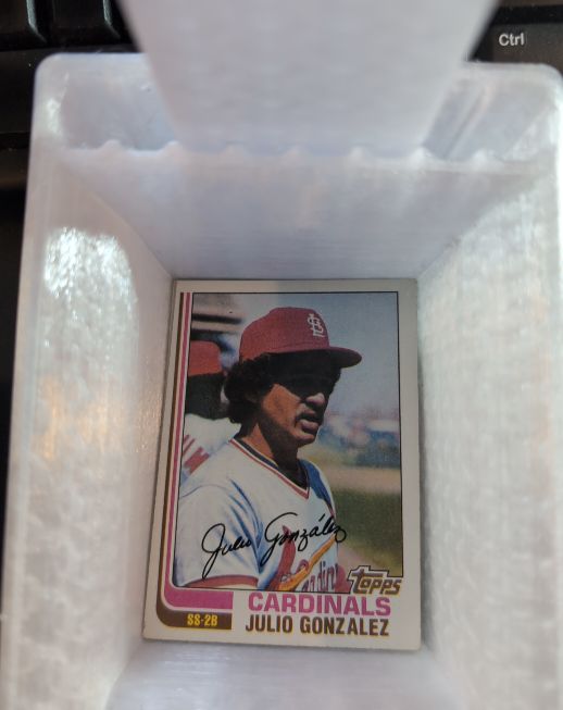 1982 Topps #503 Julio Gonzalez — front