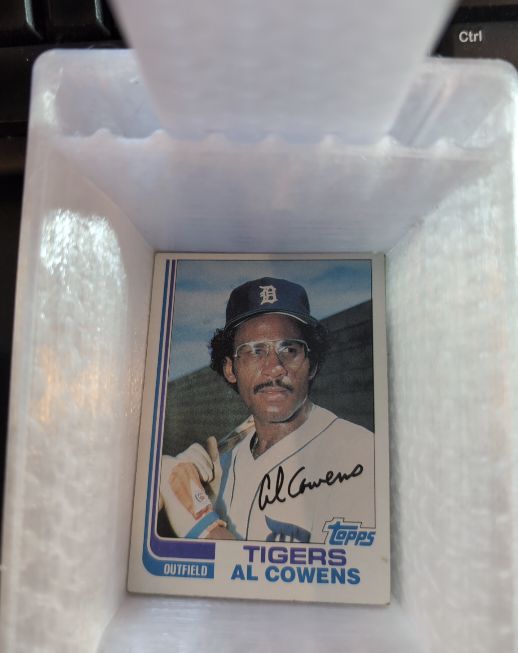 1982 Topps #575 Al Cowens — front