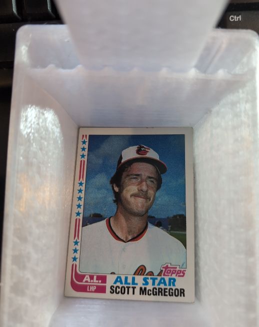 1981 Topps AL LHP All Star Scott McGregor — front