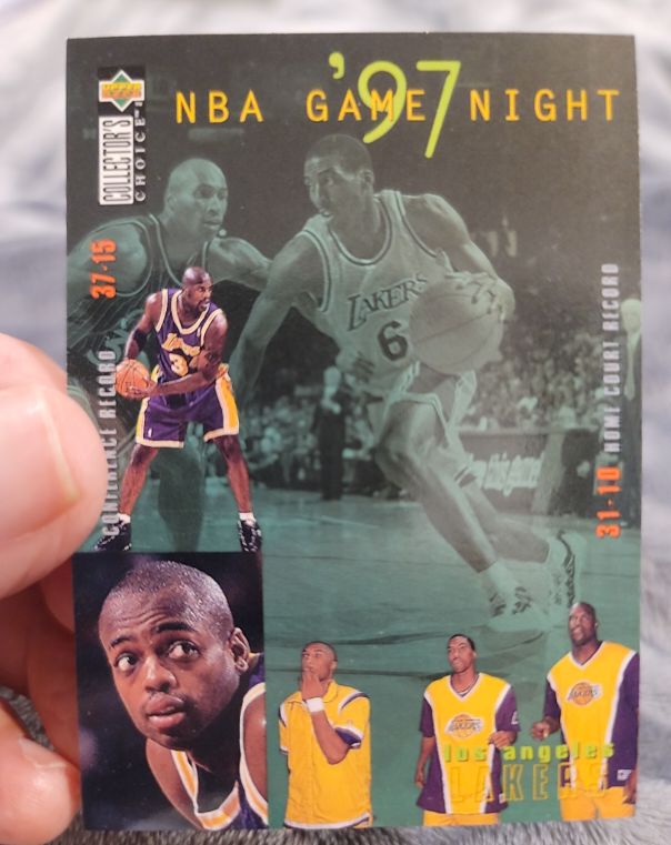 1997-98 Upper Deck Collector's Choice #168 Kobe Bryant NBA Game Night — front
