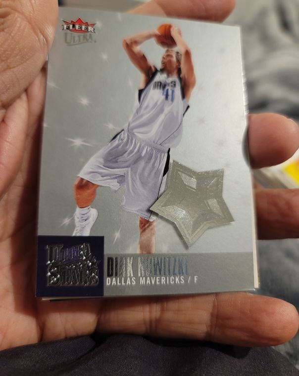 2007-08 Fleer Ultra Ultra Stars #US-23 Dirk Nowitzki — front