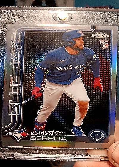 2025 Topps Chrome #163 Steward Berroa — front