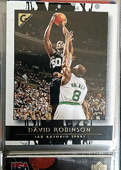 2000-01 Topps Gallery #34 David Robinson — front