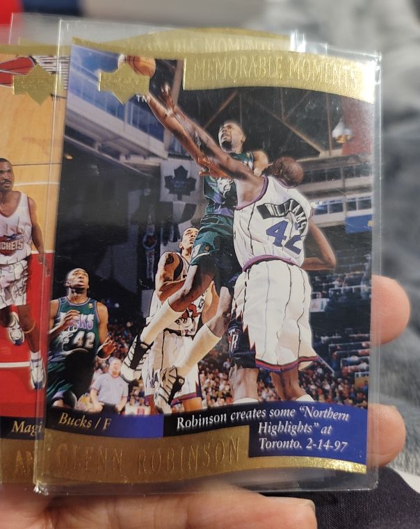 1996-97 Upper Deck Collector's Choice Memorable Moments #6 Glenn Robinson — front