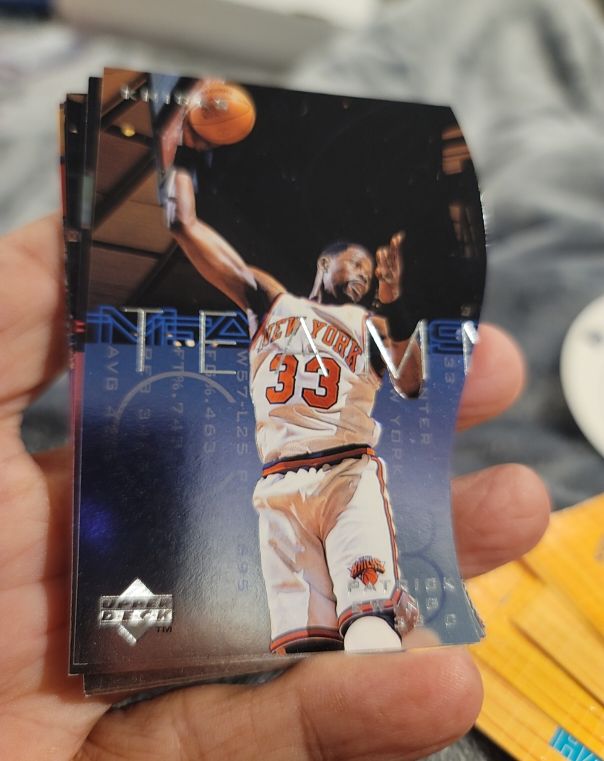 1997-98 Upper Deck #T35 Patrick Ewing Teammates — front