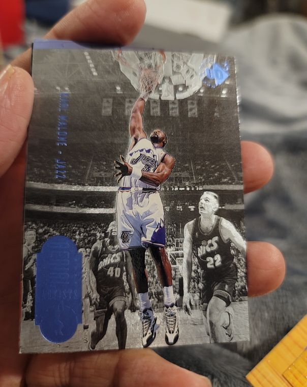 1996-97 Upper Deck UD3 Aerial Artists #47 Karl Malone — front