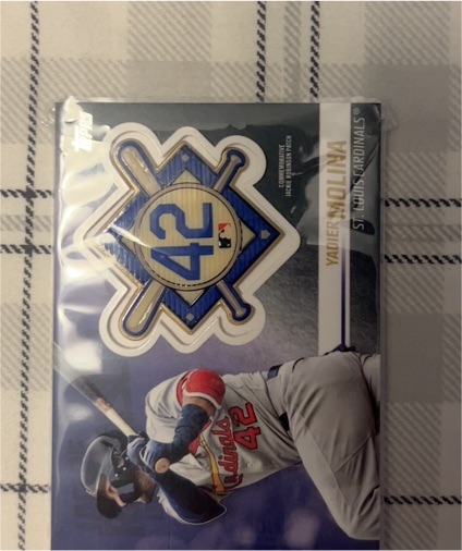 2018 Topps Update #JRP-YM Yadier Molina Jackie Robinson Day Manufactured Patch — front
