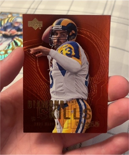 2000 Upper Deck Black Diamond #DS8 Kurt Warner — front