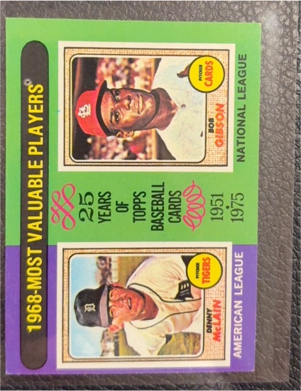1975 Topps #206 1968 MVPs Denny McLain / Bob Gibson — front