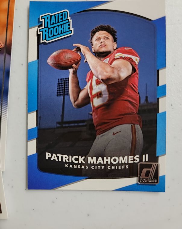 2017 Panini Donruss #327 Patrick Mahomes II Rated Rookie — front