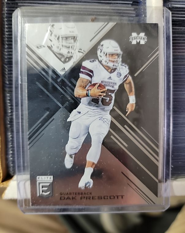 2017 Panini Elite Draft Picks #22 Dak Prescott — front