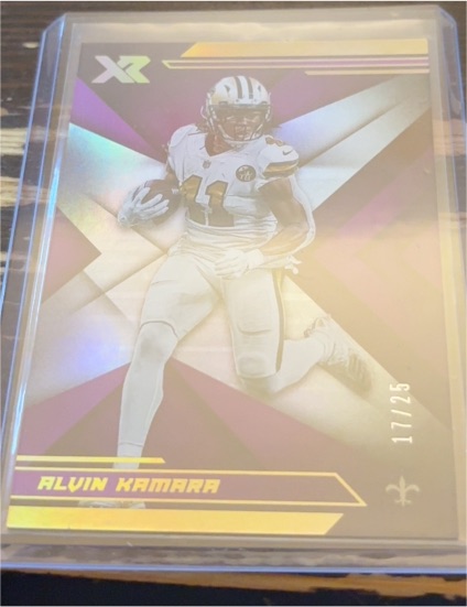 2022 Panini Chronicles XR #17 Alvin Kamara — front