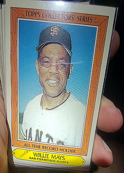 1985 Topps Collectors Series #26 Willie Mays — front