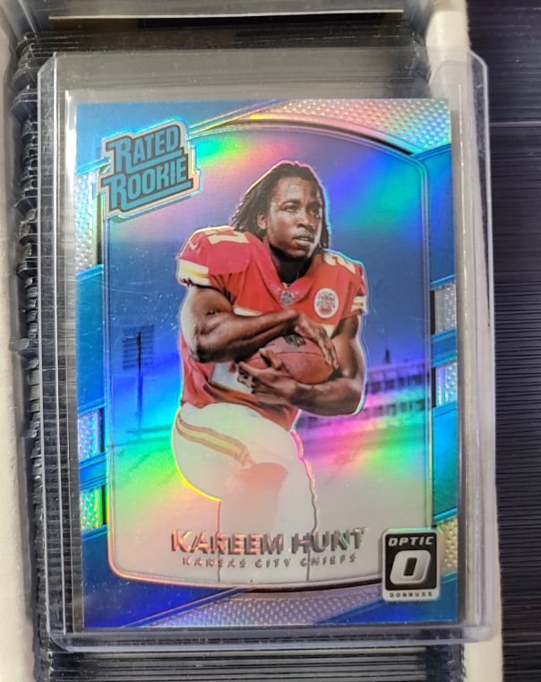 2017 Panini Donruss Optic #182 Kareem Hunt — front