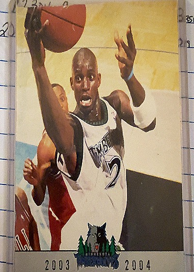 2003-04 Upper Deck Kevin Garnett Minnesota Timberwolves — front