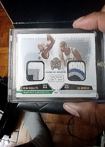 2005 Skybox Fresh Ink Game Breakers Dual Jersey Kevin Garnett / Tim Duncan — front