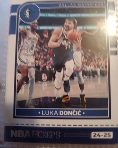 2024-25 Panini NBA Hoops #115 Luka Doncic — front