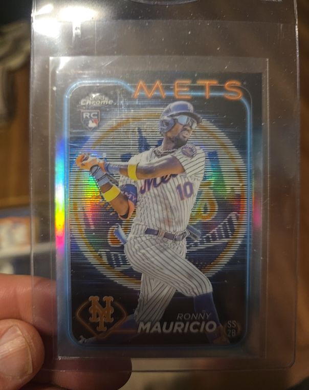 2024 Topps Chrome #28 Ronny Mauricio — front