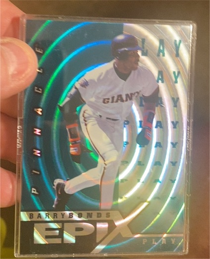 1998 Pinnacle Epix Play Purple #E22 Barry Bonds — front