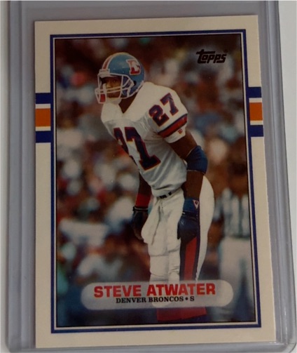 1989 Topps Traded #52T Steve Atwater — front