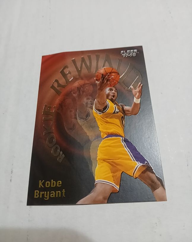1997-98 Fleer Rookie Rewind #3 Kobe Bryant — front