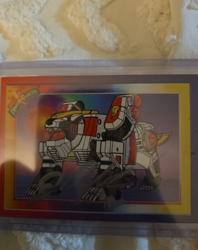 1994 Mighty Morphin Power Rangers Sabertooth Tiger Dinozord #9 — front
