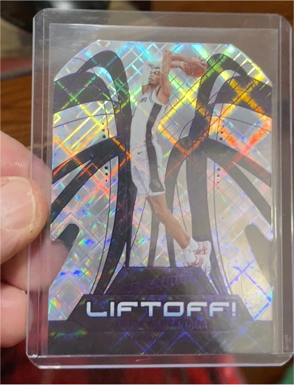 2024-25 Panini Revolution #2 Victor Wembanyama Liftoff! Fractal SP — front