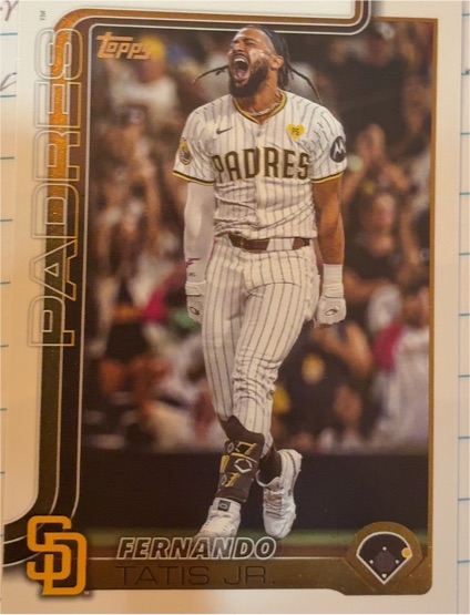2025 Topps #600 Fernando Tatis Jr. — front