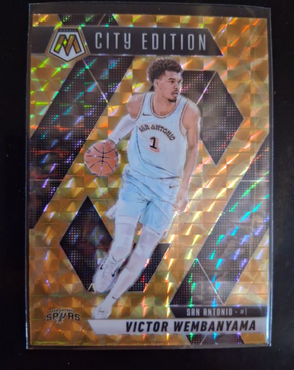 2024-25 Panini Mosaic #288 Victor Wembanyama City Edition — front
