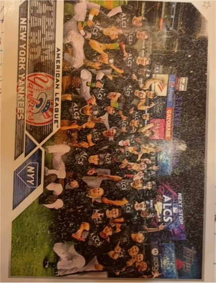 2023 Topps #516 New York Yankees — front